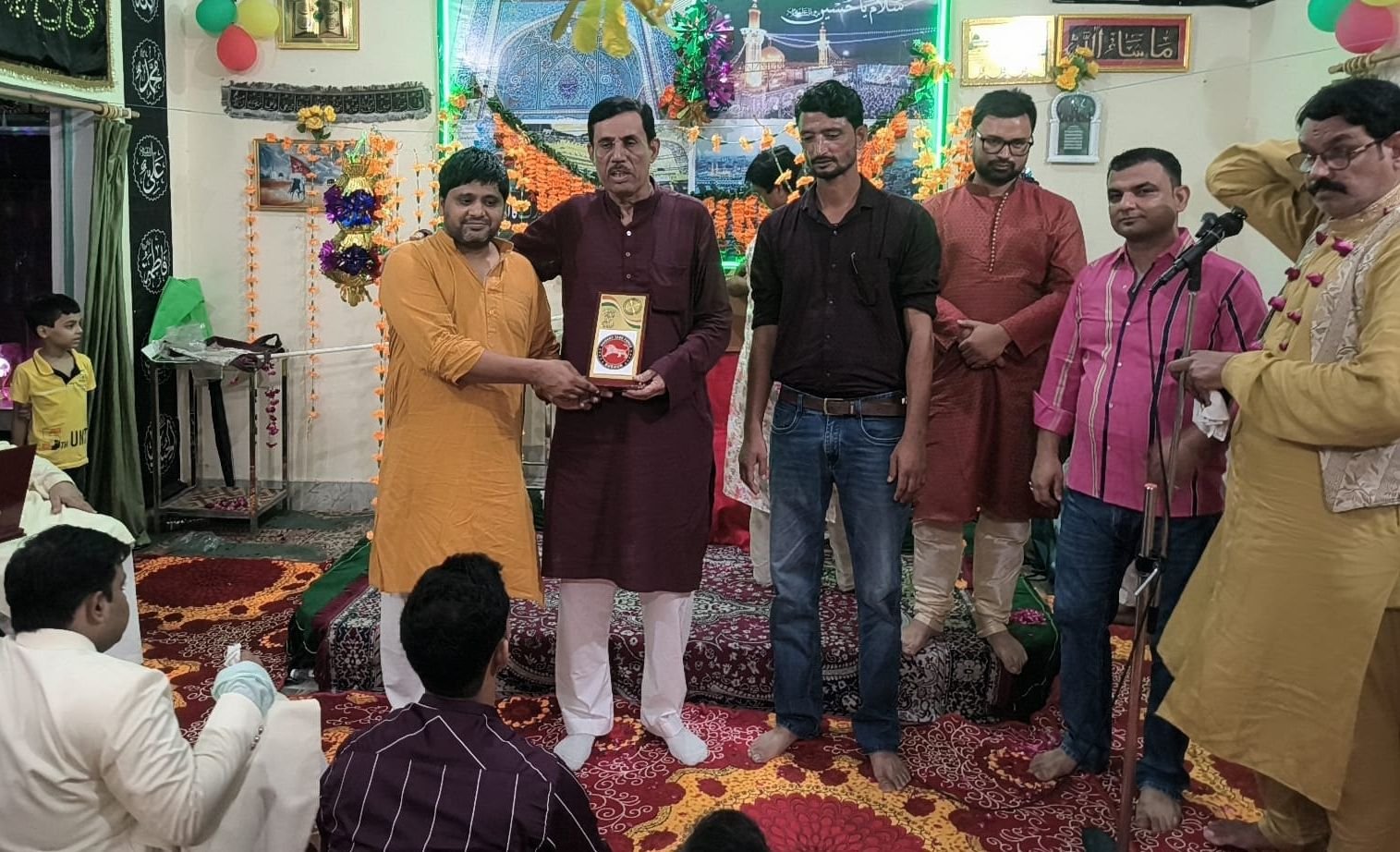 ईद-ए-जहरा पर महफिल सजी, प्रतिभाओं को मिला सम्मान