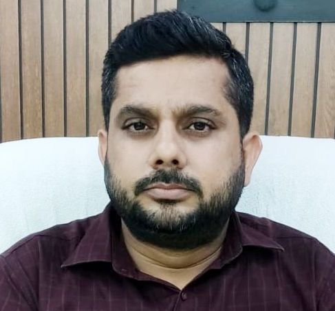 नवागत एडीएम प्रशासन ने संभाला कार्यभार