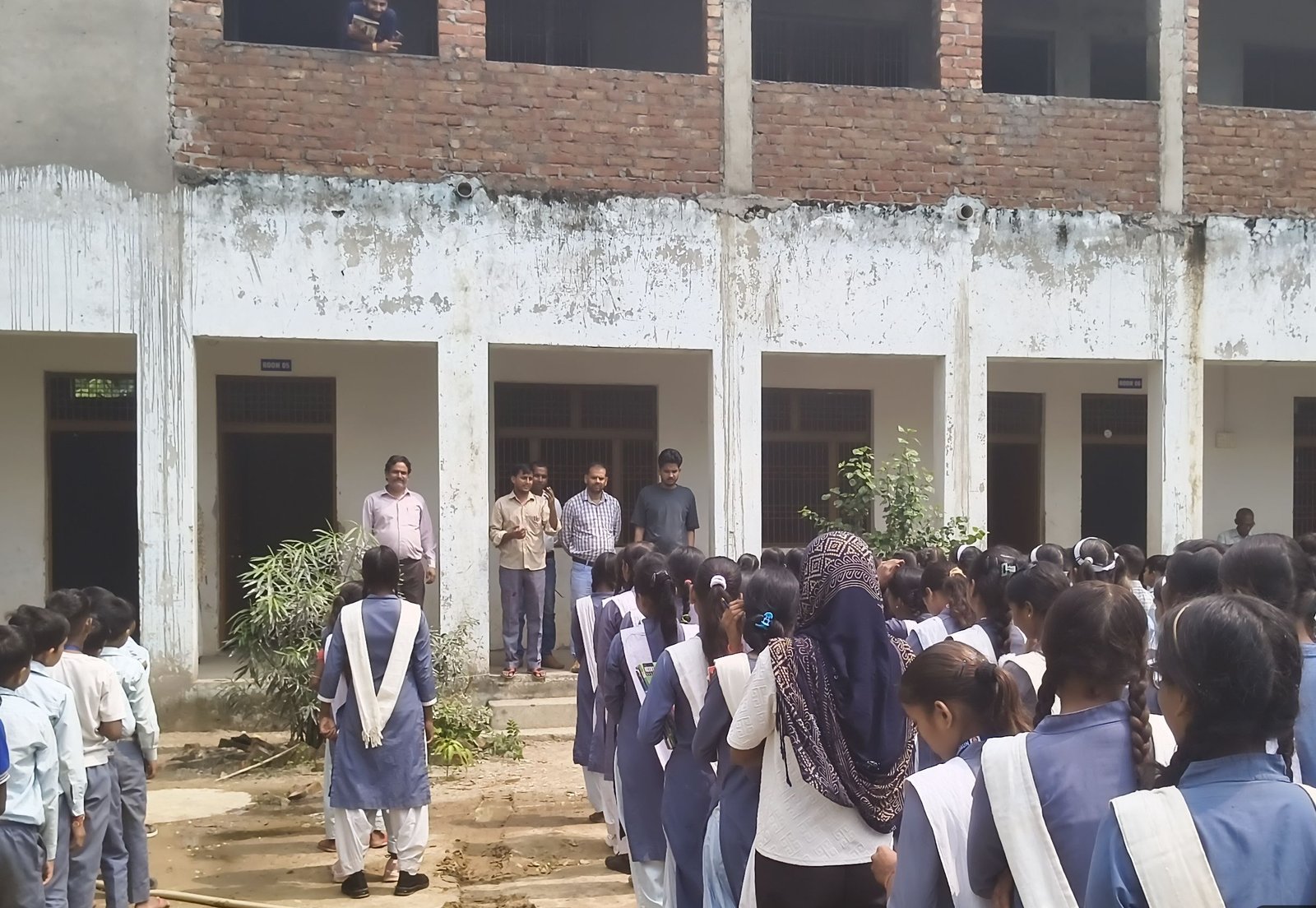 डीएमओ ने किया निरीक्षण, मच्छरजनित बीमारियों से बचाव की दी जानकारी