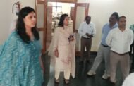 सीडीओ ने छात्र-छात्राओं से की चर्चा